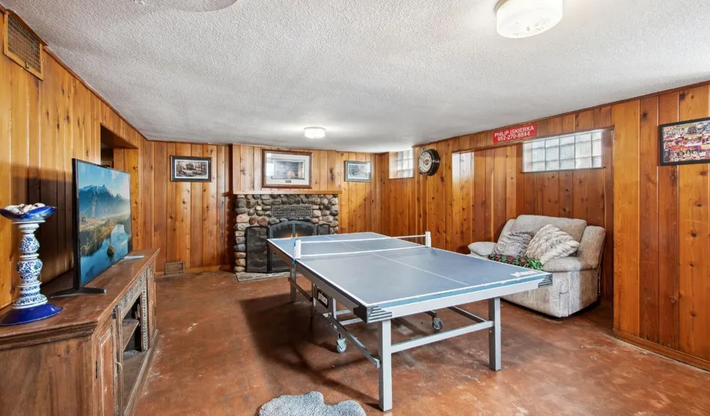 512 Rice Street Anoka, MN 55303