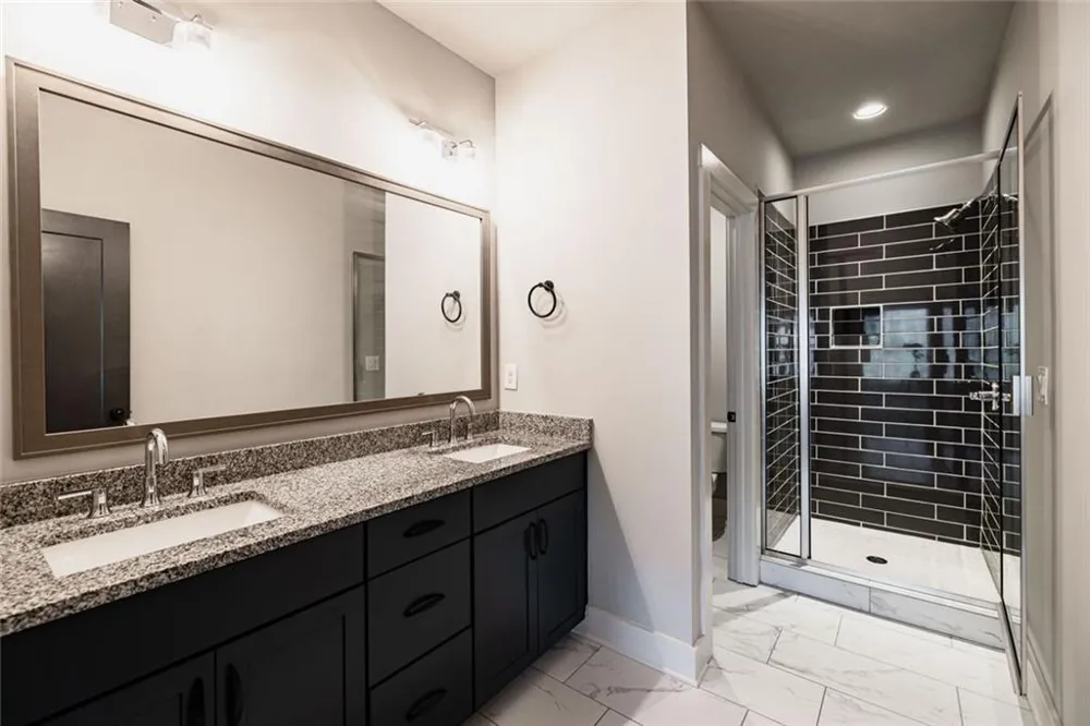 3176 Kincaid Drive Decatur, GA 30033