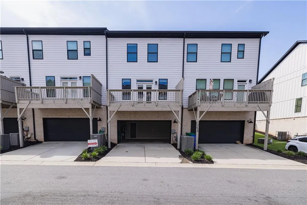 3176 Kincaid Drive Decatur, GA 30033