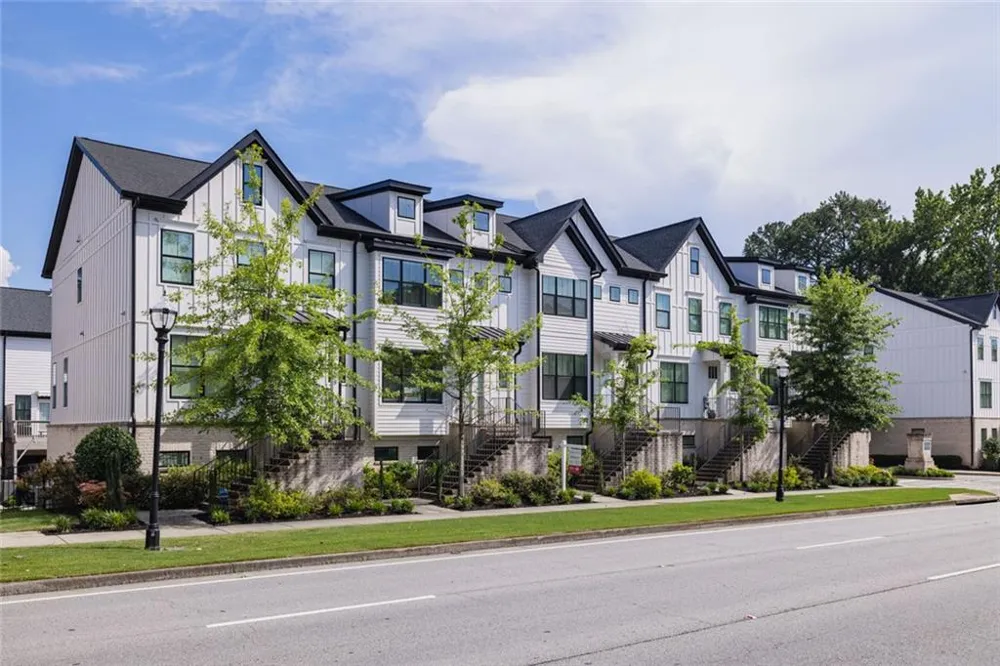 3176 Kincaid Drive Decatur, GA 30033