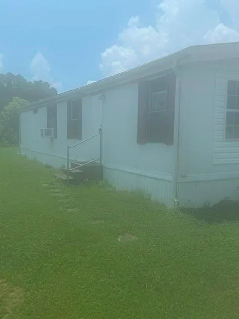 78 Cemetery Street #A