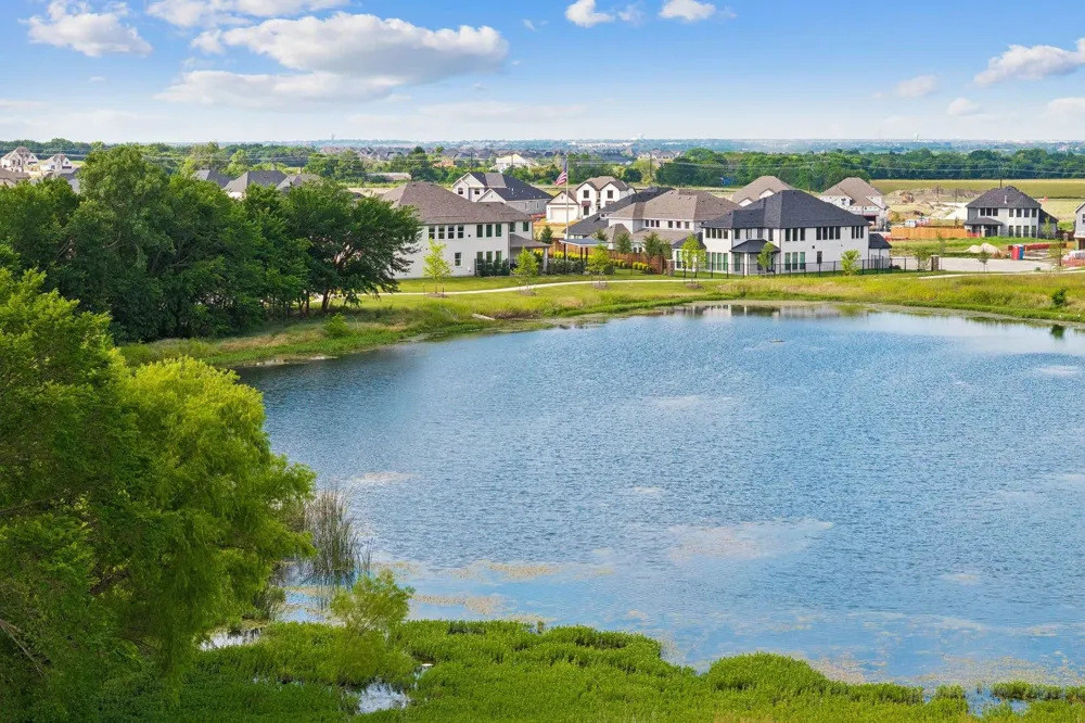 2121 Ten Mile Creek Boulevard Celina, TX 75009