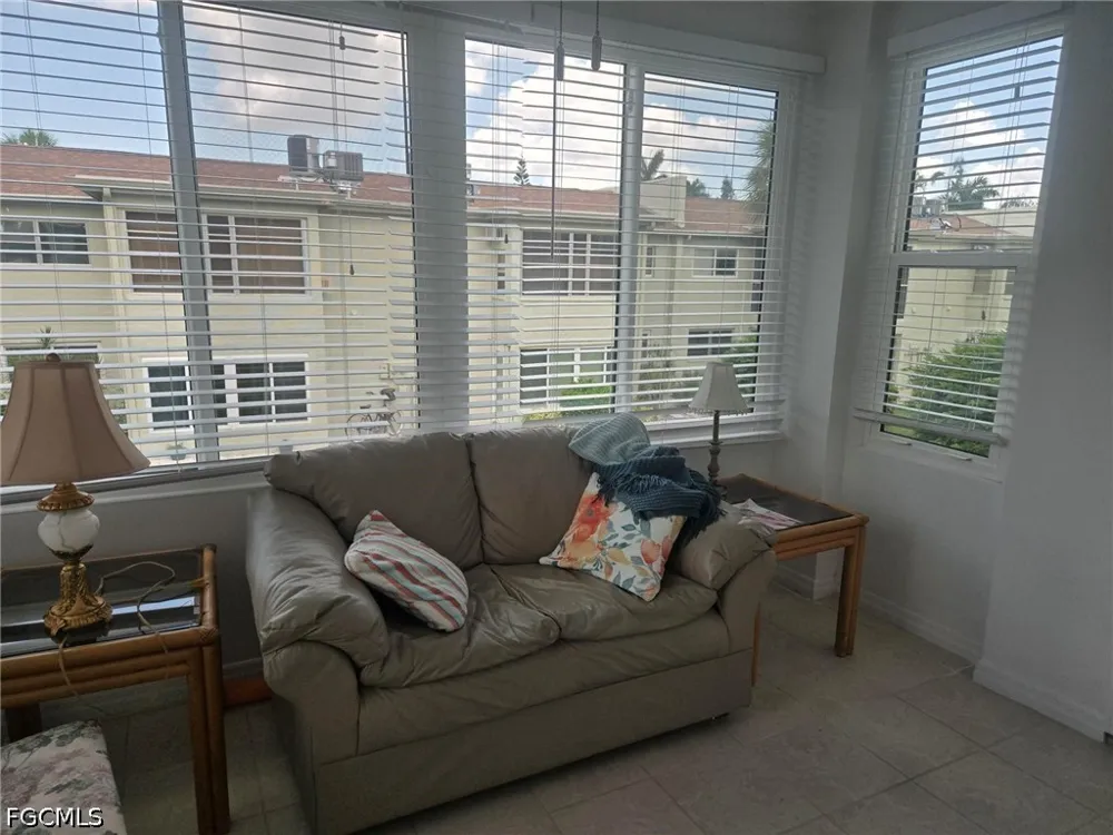 College Parkway #74D Fort Myers, FL 33907