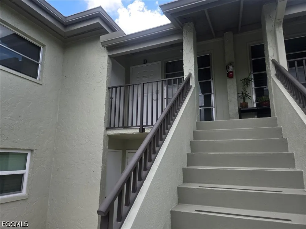 College Parkway #74D Fort Myers, FL 33907