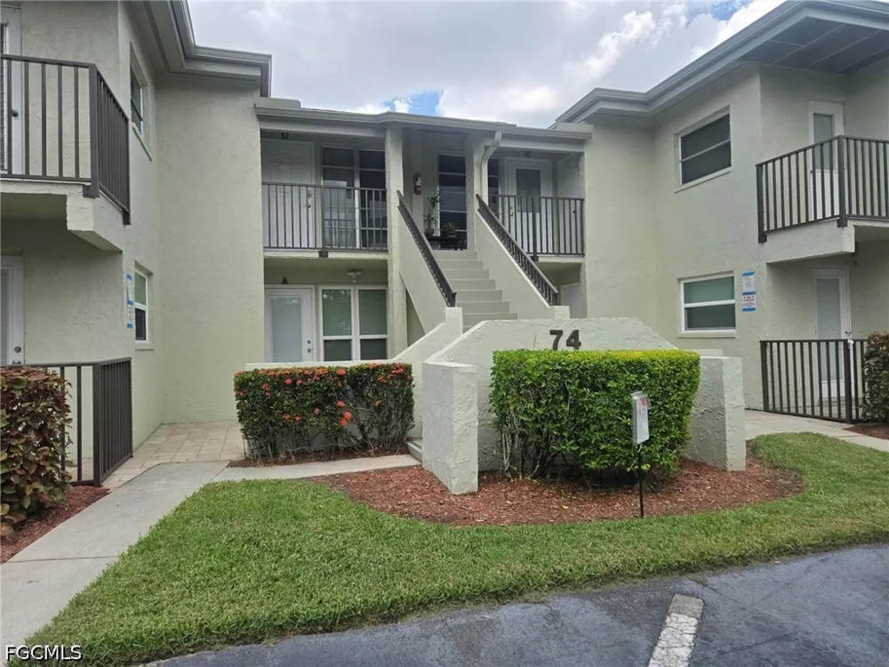 College Parkway #74D Fort Myers, FL 33907