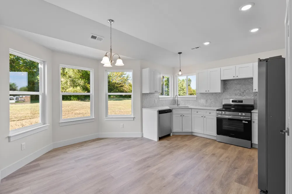 2815 Gady Pines Drive Adrian, MI 49221