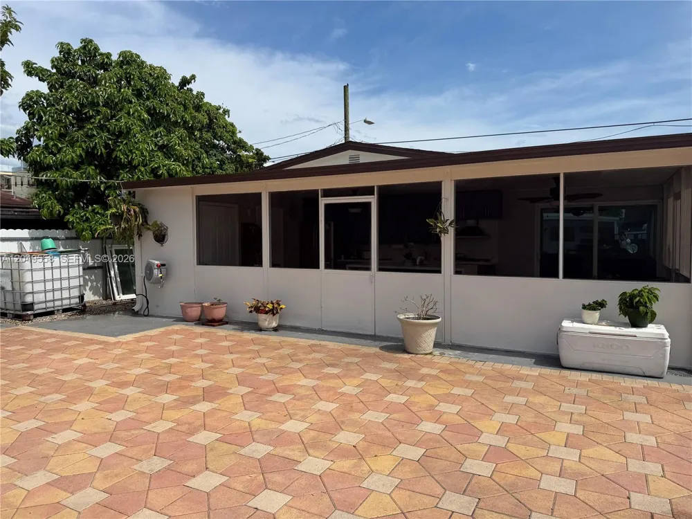 2642 Atlantic Ave Opa-Locka, FL 33054