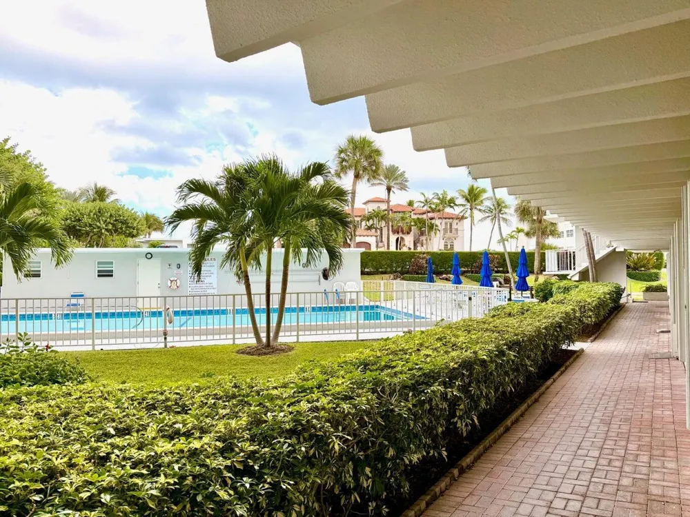 3500 S Ocean Boulevard #107 South Palm Beach, FL 33480