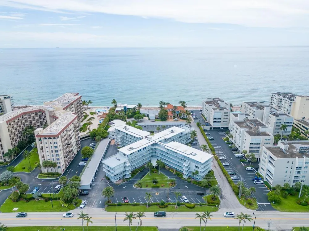3500 S Ocean Boulevard #107 South Palm Beach, FL 33480