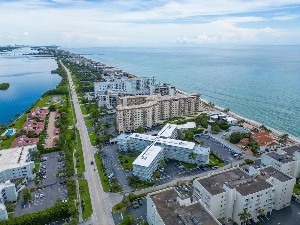 3500 S Ocean Boulevard #107 South Palm Beach, FL 33480