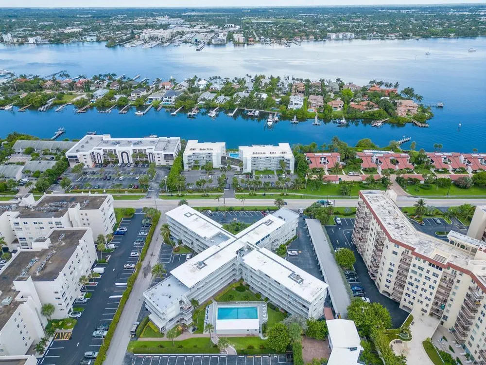 3500 S Ocean Boulevard #107 South Palm Beach, FL 33480