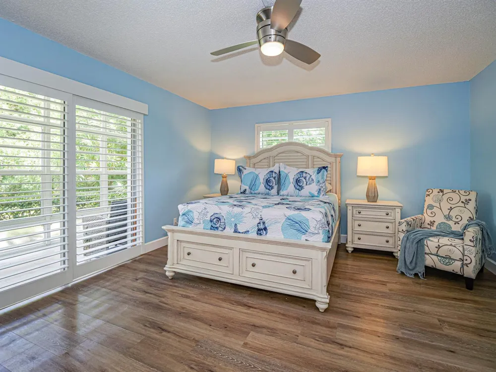 28 Vista Gardens Trail #105 Vero Beach, FL 32962