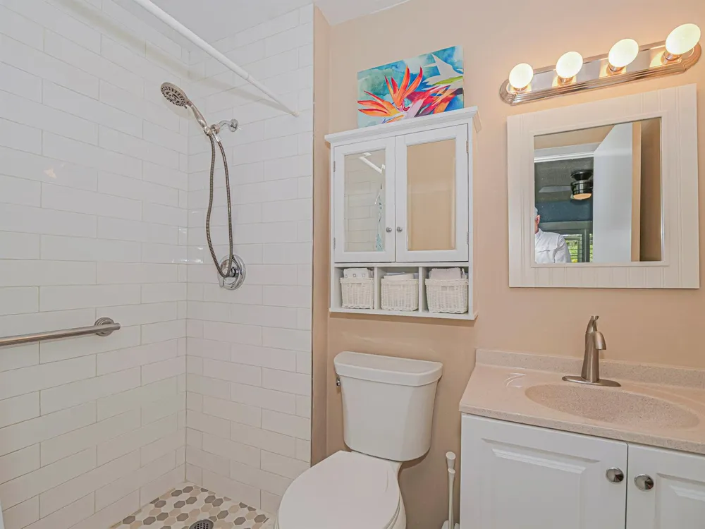 28 Vista Gardens Trail #105 Vero Beach, FL 32962