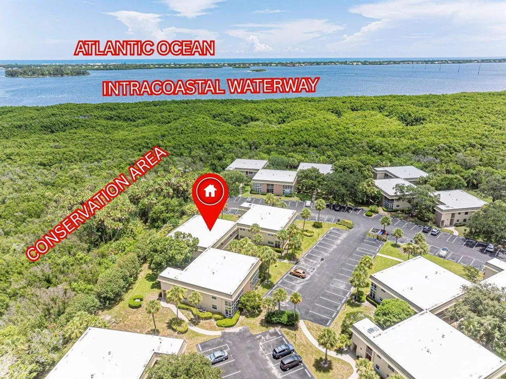 28 Vista Gardens Trail #105 Vero Beach, FL 32962