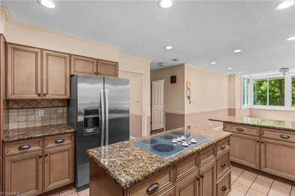 4200 Clinard Road Clemmons, NC 27012
