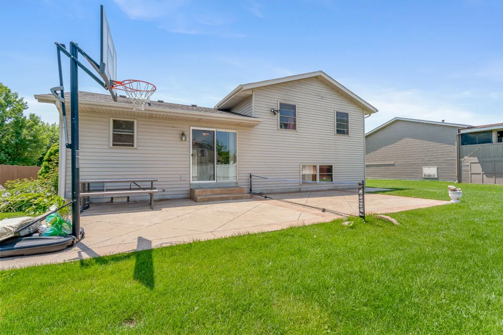 2994 Barberry Drive Hobart, IN 46342