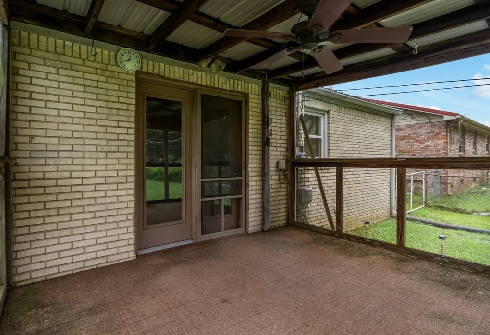 451 Carman Ave New Johnsonville, TN 37134