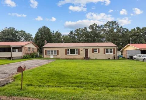 451 Carman Ave
