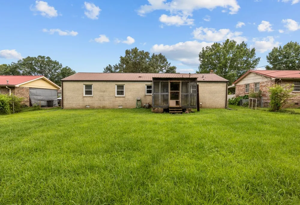 451 Carman Ave New Johnsonville, TN 37134