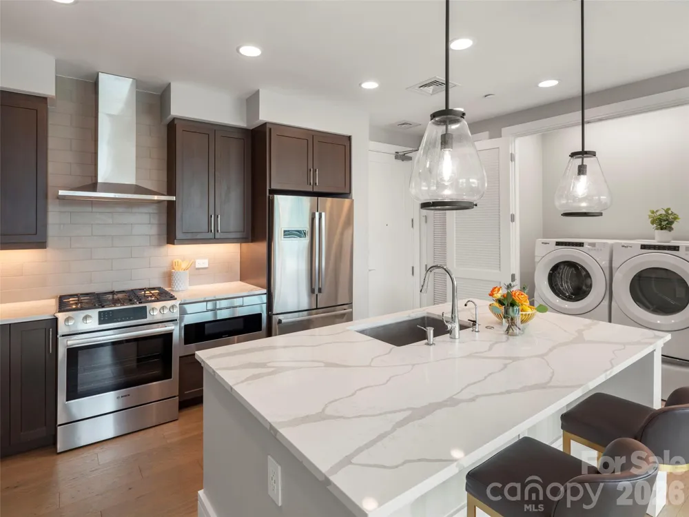 7 Patton Avenue #1104 Asheville, NC 28801