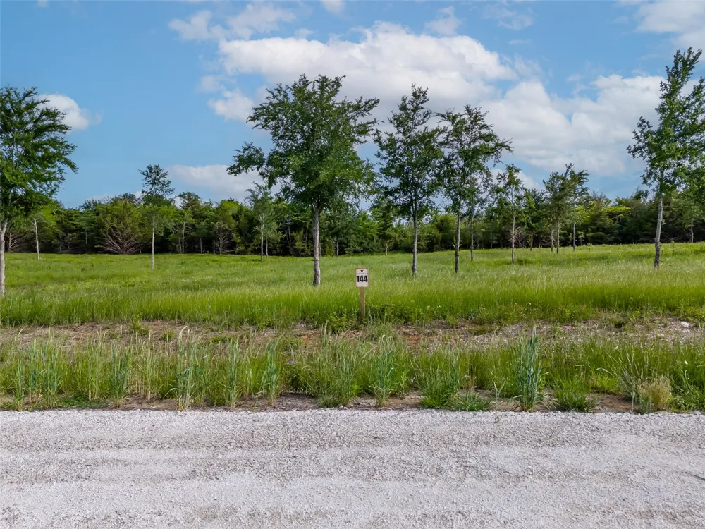398 Timberland Heights Windom, TX 75492