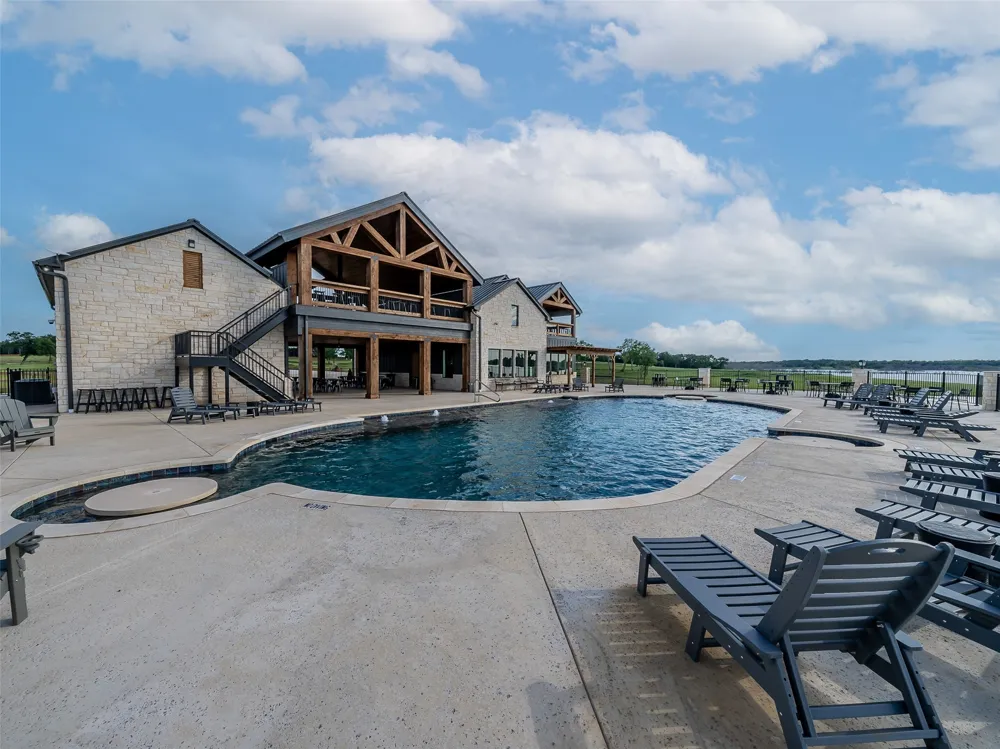 398 Timberland Heights Windom, TX 75492
