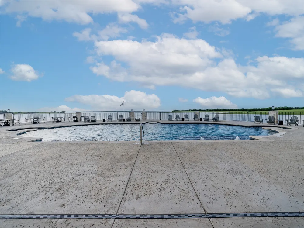 398 Timberland Heights Windom, TX 75492