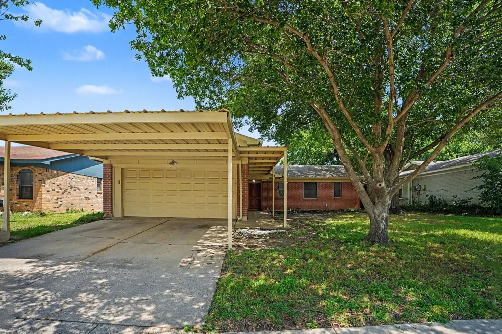 6641 Fair Meadows Drive Watauga, TX 76148
