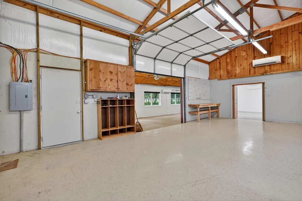 14575 County Road 227 Caldwell, TX 77836
