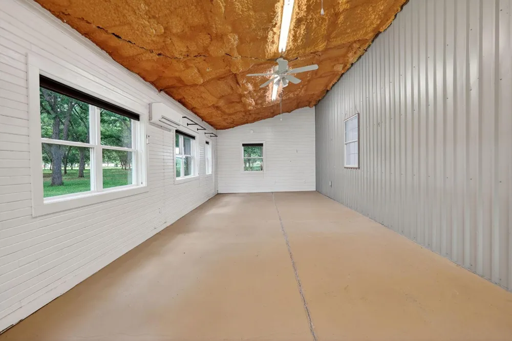 14575 County Road 227 Caldwell, TX 77836