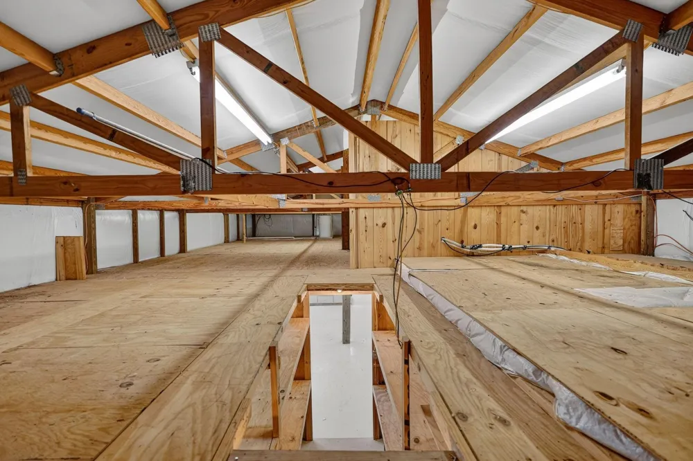 14575 County Road 227 Caldwell, TX 77836