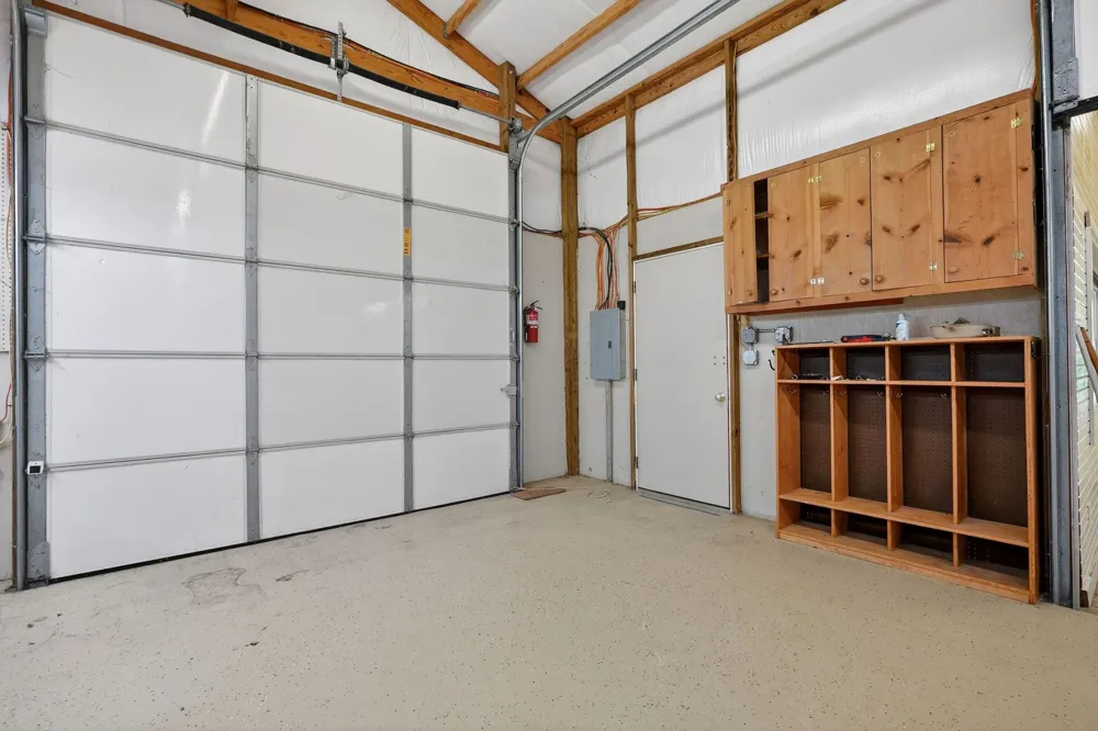 14575 County Road 227 Caldwell, TX 77836