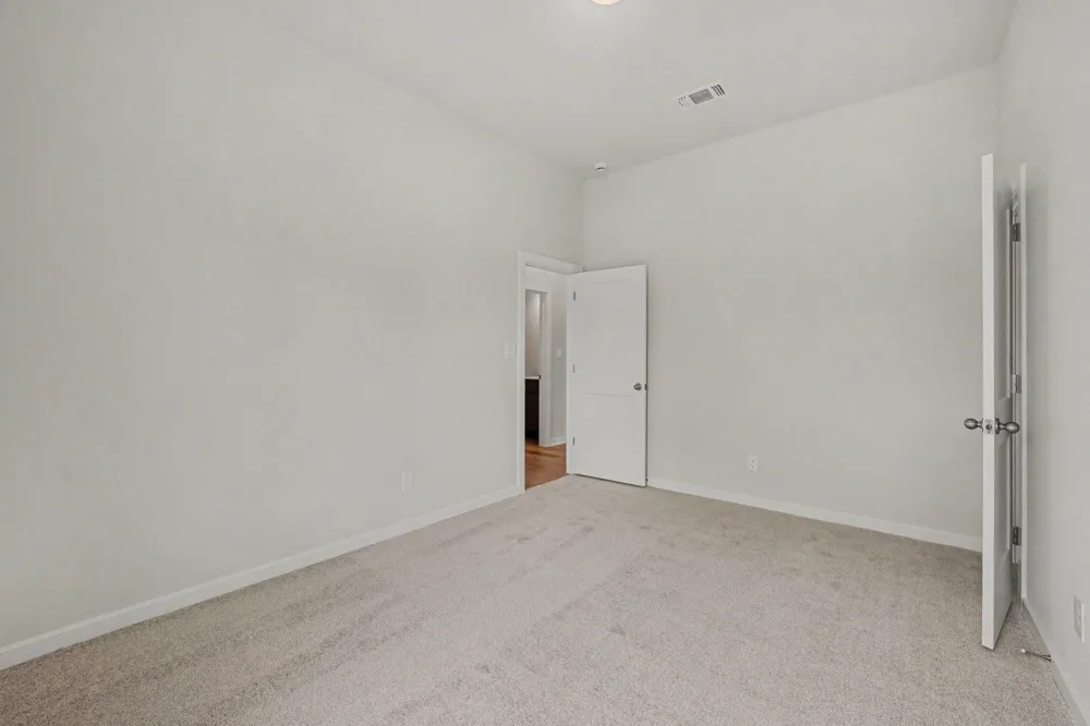229 Crestview Drive West Columbia, TX 77486