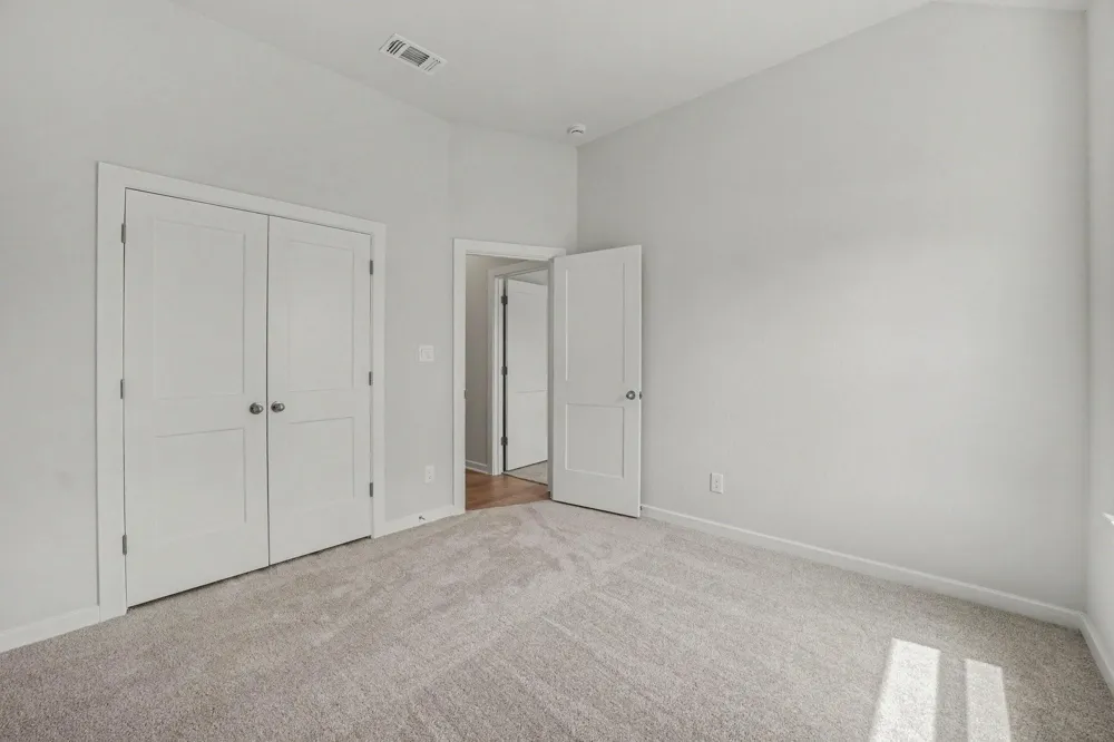 229 Crestview Drive West Columbia, TX 77486