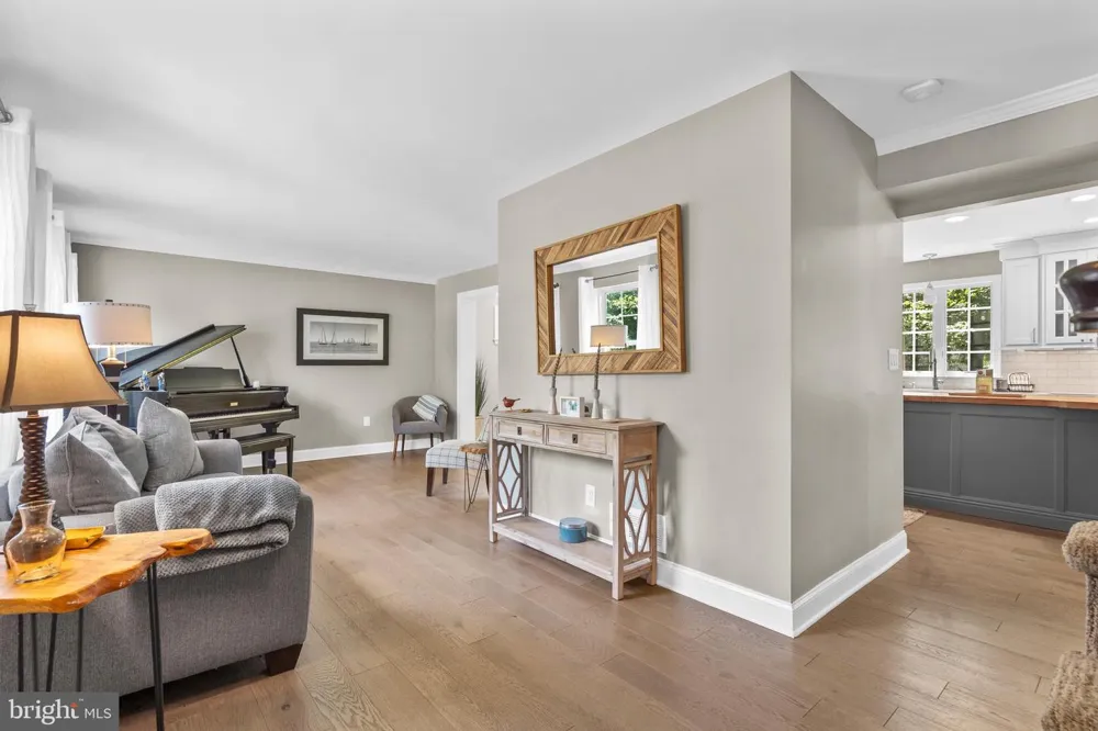 2 SUTTON COURT Newtown, PA 18940
