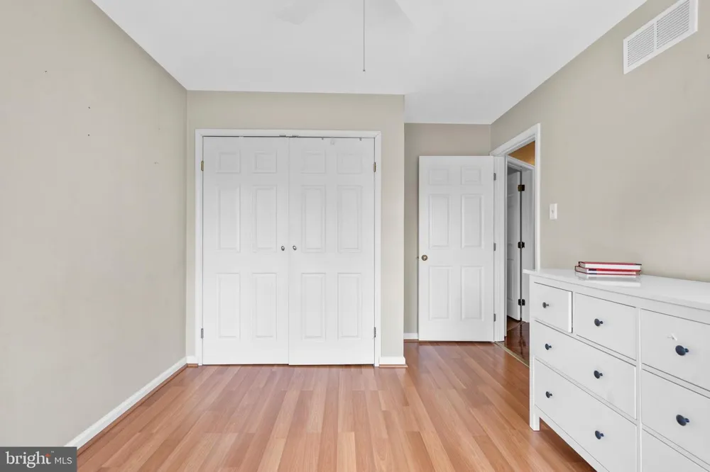 2 SUTTON COURT Newtown, PA 18940