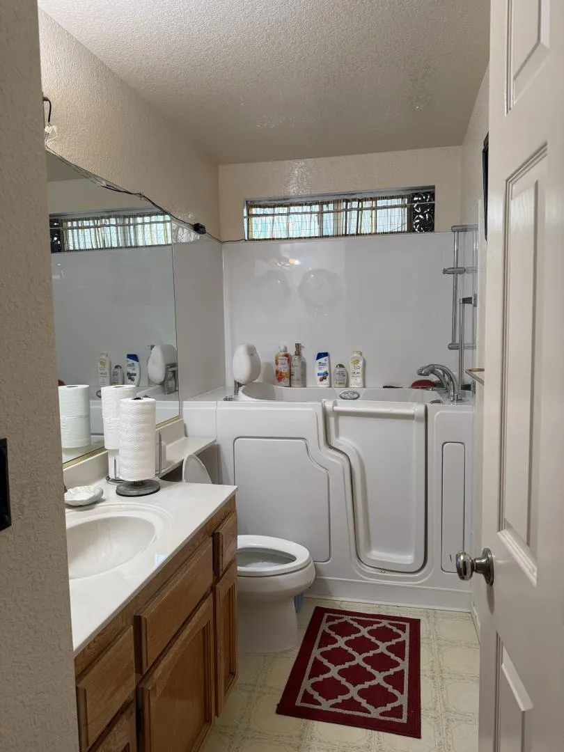 1636 Cavern Way Modesto, CA 95358
