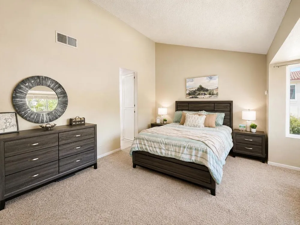 1851 Normandy Glen Escondido, CA 92027