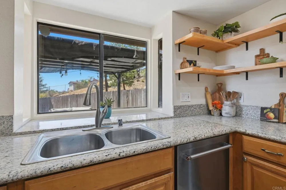 1851 Normandy Glen Escondido, CA 92027