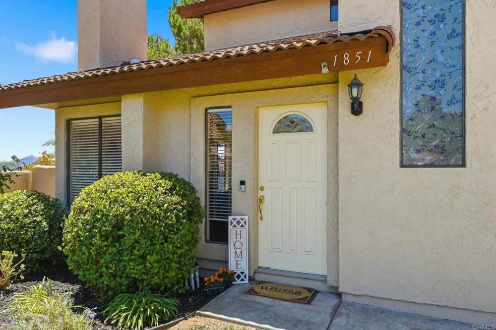 1851 Normandy Glen Escondido, CA 92027