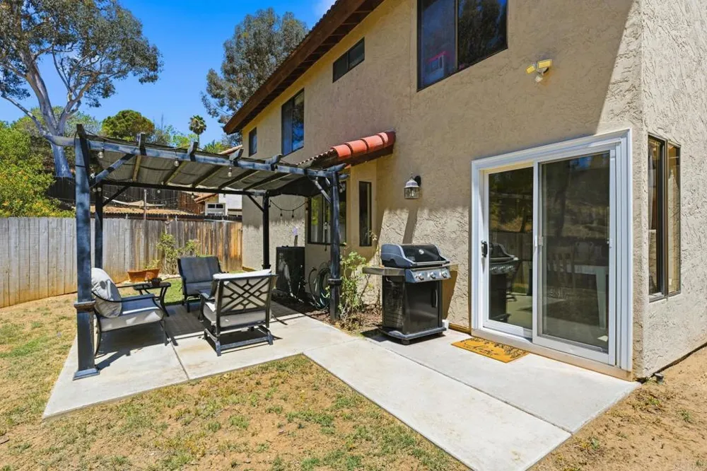 1851 Normandy Glen Escondido, CA 92027