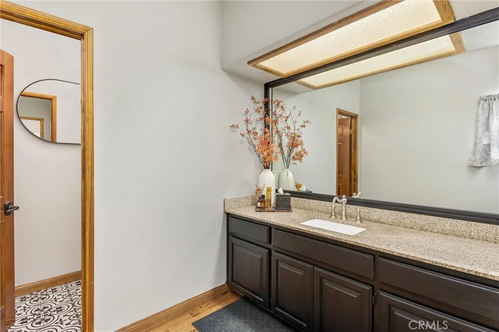 13515 Oak Mountain Yucaipa, CA 92399