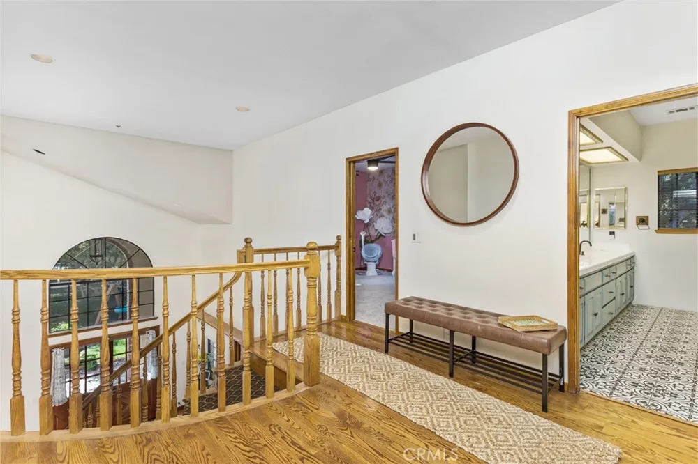 13515 Oak Mountain Yucaipa, CA 92399
