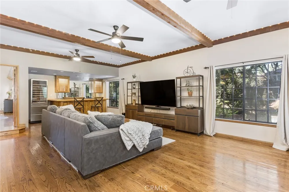 13515 Oak Mountain Yucaipa, CA 92399