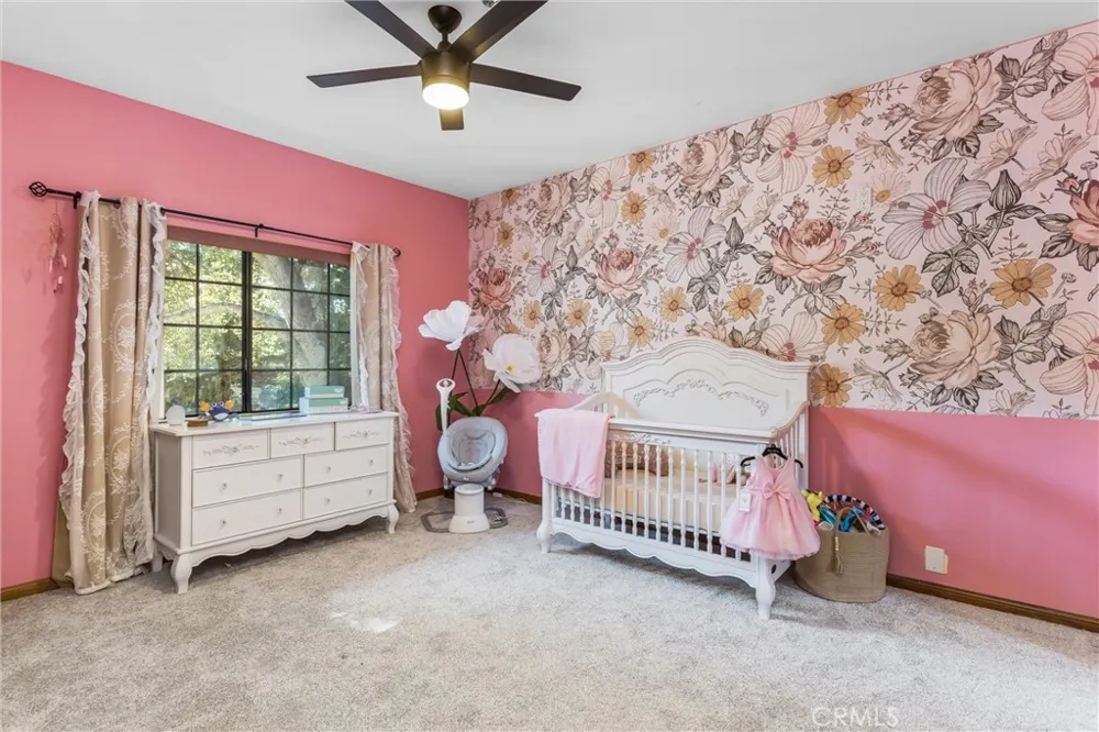 13515 Oak Mountain Yucaipa, CA 92399