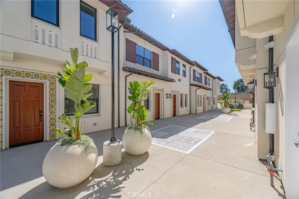 150 New Ave #5 Monterey Park, CA 91755