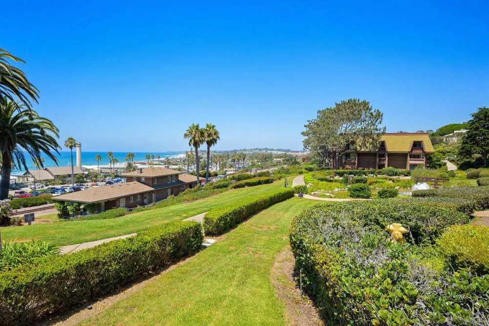 1562 Camino Del Mar #643 Del Mar, CA 92014