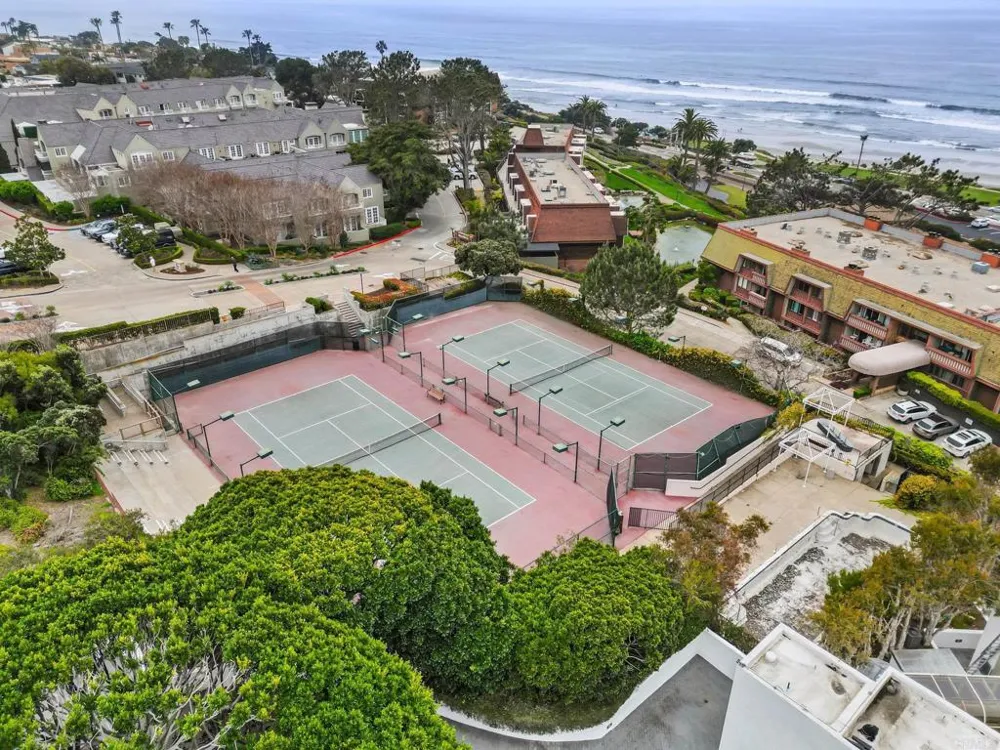 1562 Camino Del Mar #643 Del Mar, CA 92014