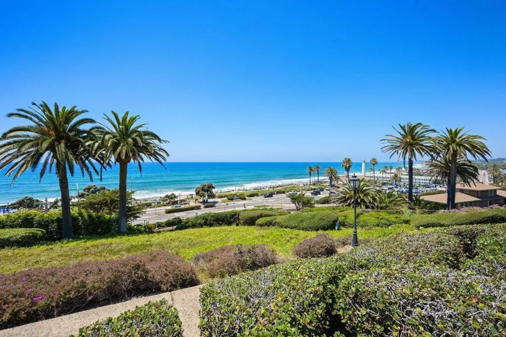 1562 Camino Del Mar #643 Del Mar, CA 92014