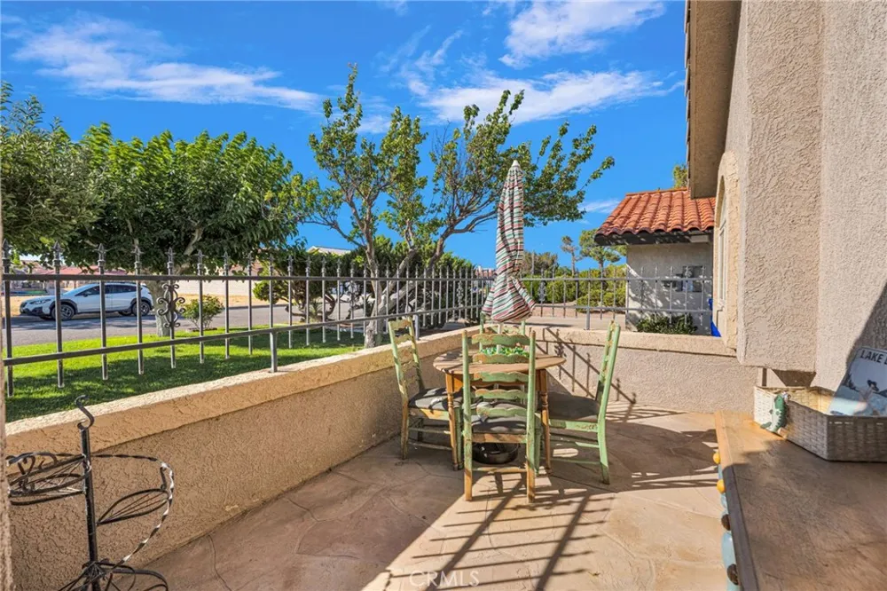 14555 Ketch Helendale, CA 92342